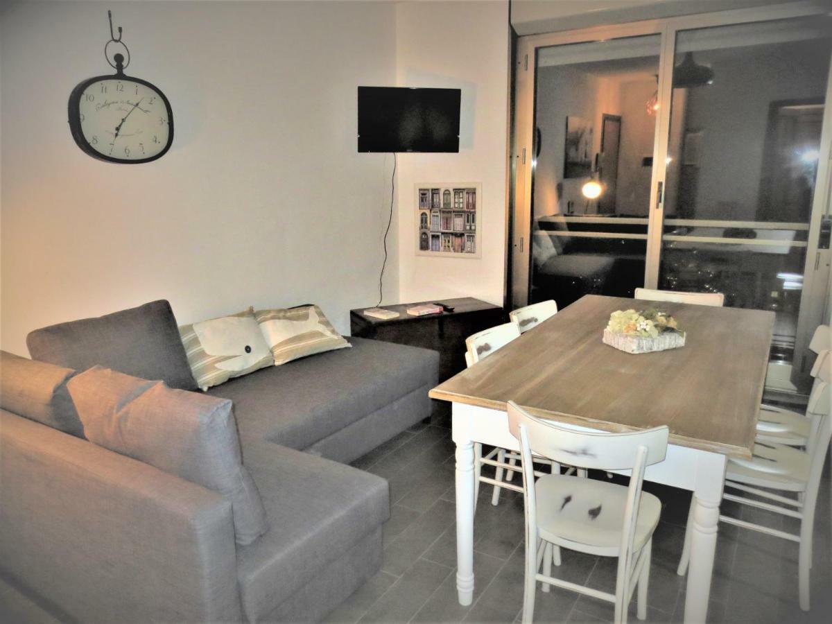 Quarto Di Luna Genova Kültér fotó